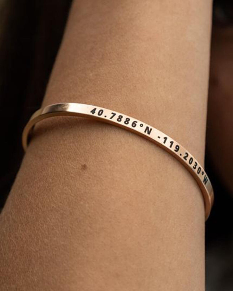CUSTOM COORDINATES CUFF